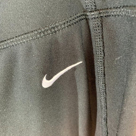 Nike Dri-Fit Crop Activewear Legging Bottoms - Picture 3 of 11